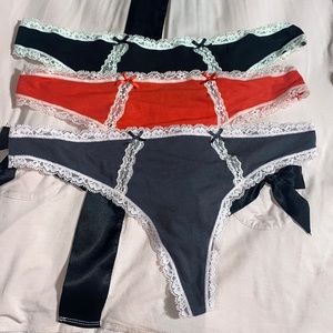 Victoria Secret Thong size L
